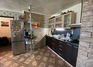 Продается 3-комнатная квартира, 56 м2, посёлок Ува, улица Павлова, 12