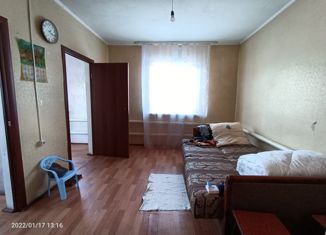 Продаю 3-комнатную квартиру, 44.3 м2, Омская область, Берёзовая улица, 7