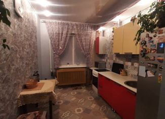 Продаю трехкомнатную квартиру, 60 м2, Котлас, проспект Мира, 49
