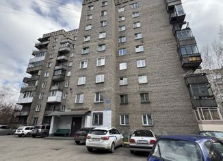 Продам двухкомнатную квартиру, 46 м2, Новокузнецк, улица Челюскина, 44