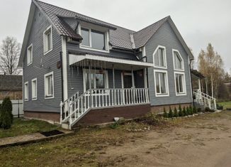 Продам дом, 210 м2, рабочий посёлок Крестцы, улица Васильчикова, 12