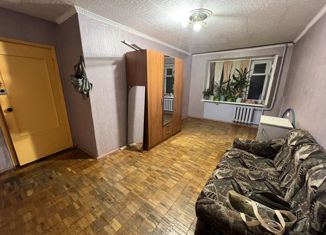 Сдам в аренду комнату, 48 м2, Архангельская область, улица Ломоносова, 104