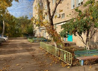 Продажа 3-комнатной квартиры, 58.4 м2, Бузулук, улица Суворова, 70