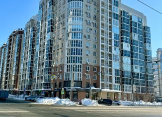 Продам 2-ком. квартиру, 70 м2, Казань, улица Достоевского, 48/29, Вахитовский район