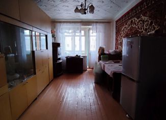 Продажа 2-ком. квартиры, 44 м2, посёлок городского типа Чишмы, Строительная улица, 5