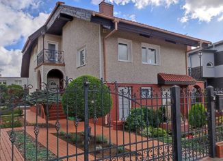 Продам дом, 310 м2, посёлок городского типа Тлюстенхабль, Кубанская улица, 4А