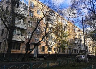 Продается 2-ком. квартира, 44.2 м2, Москва, Поклонная улица, 2к2, станция Кутузовская