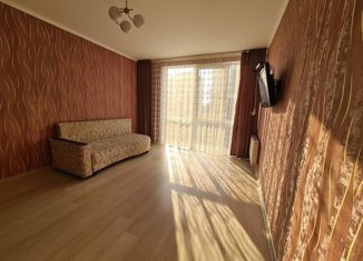 Продается 2-комнатная квартира, 55.9 м2, Славянск-на-Кубани, улица Победы, 276к1