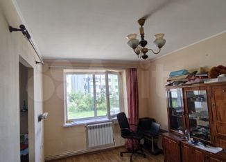 Продаю 1-комнатную квартиру, 30 м2, Димитровград, улица Менделеева, 21А