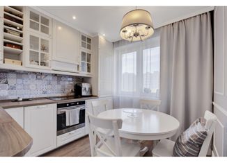 Продается 2-ком. квартира, 55.1 м2, Москва, улица Гришина, 2к1, улица Гришина