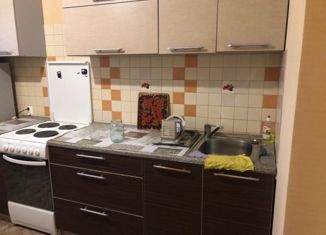 Сдам в аренду 2-ком. квартиру, 50 м2, Первоуральск, бульвар Юности, 24