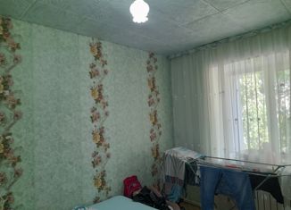 Продам 2-комнатную квартиру, 60 м2, село Черемшан, Советская улица, 47