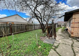 Продается земельный участок, 30 сот., деревня Акатово, Административная улица