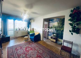 Продам 2-ком. квартиру, 45 м2, Артём, улица Ленина, 5/4