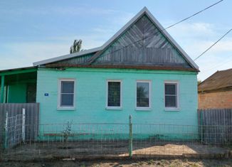 Продам дом, 62.9 м2, Камызяк, площадь Павших Борцов