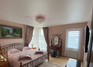 Продаю дом, 129 м2, деревня Юрово, Центральная улица