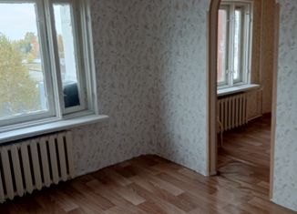 Продаю комнату, 31 м2, Шарыпово, микрорайон Пионерный, 27/2