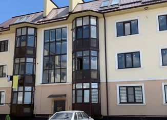 Продам двухкомнатную квартиру, 65 м2, Чегем, микрорайон Южный, 27