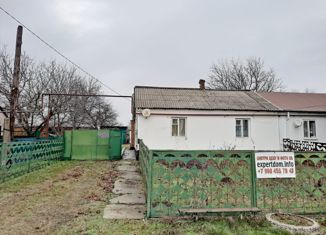 Продается 4-комнатная квартира, 76 м2, село Малокирсановка, Колхозный переулок, 11