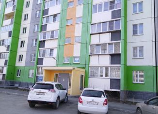 Продаю трехкомнатную квартиру, 56 м2, посёлок Рощино, улица Ленина, 25