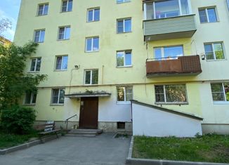 Продам 1-ком. квартиру, 35 м2, Вологда, улица Чернышевского, 112