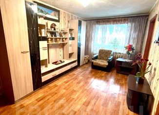 Продам 4-ком. квартиру, 61 м2, Уссурийск, Берёзовая улица, 5