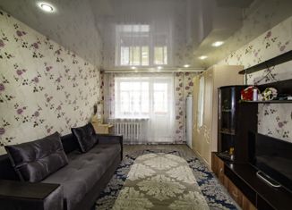 Продается 3-ком. квартира, 67 м2, Тюменская область, Комсомольская улица, 65
