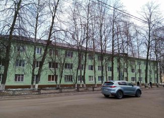 Продажа 3-комнатной квартиры, 62.9 м2, посёлок городского типа имени Морозова, улица Хесина, 10