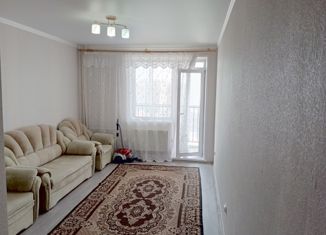 Продаю квартиру студию, 32 м2, Челябинск, улица Братьев Кашириных, 131Б, жилой район Академ Риверсайд