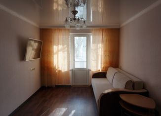 Аренда 1-комнатной квартиры, 34 м2, Челябинск, улица Братьев Кашириных, 106