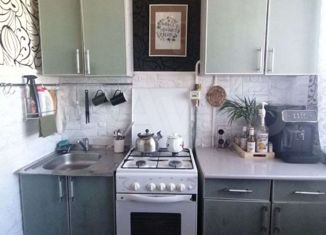 Продаю 2-комнатную квартиру, 45.5 м2, поселок городского типа Джалиль, улица 30 лет Победы, 9