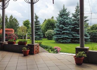 Дом на продажу, 295.7 м2, село Узюково, улица Ленина