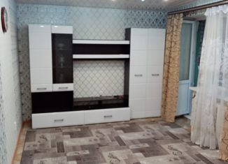 Продам 2-комнатную квартиру, 49 м2, поселок городского типа Панковка, Промышленная улица, 11А