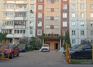 Продам 1-ком. квартиру, 47.6 м2, Санкт-Петербург, Бухарестская улица, 25, метро Международная