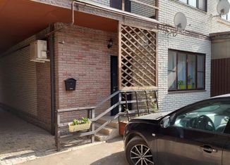 Продается двухкомнатная квартира, 64 м2, Краснодар, улица Ивана Рослого, 6, микрорайон Ростовское Шоссе