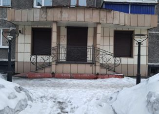 Сдается офис, 45 м2, Осинники, улица Победы, 38