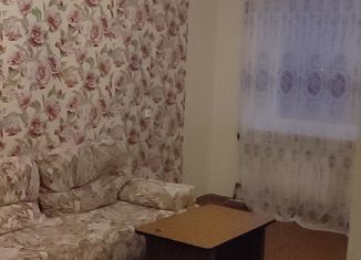Однокомнатная квартира на продажу, 30 м2, Свердловская область, улица Матросова, 2