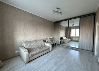 Продается 1-комнатная квартира, 41.5 м2, Тверь, улица Склизкова, 116к6
