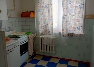 Продам 1-ком. квартиру, 33.2 м2, Первоуральск, улица Строителей, 4