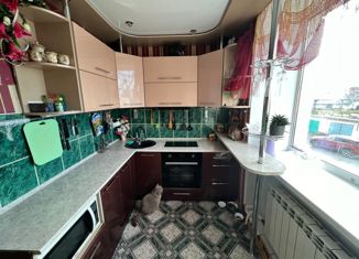 Продам 4-комнатную квартиру, 75.5 м2, город Асино, улица Гончарова, 3