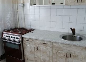 Продам 3-комнатную квартиру, 63.8 м2, село Лузино, улица Майорова, 28