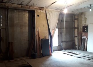 Сдаю в аренду гараж, 60 м2, Челябинск, Малогрузовая улица, 1