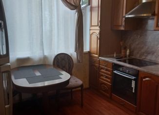 Продажа 3-комнатной квартиры, 82 м2, Москва, Бартеневская улица, 49к1, Бартеневская улица