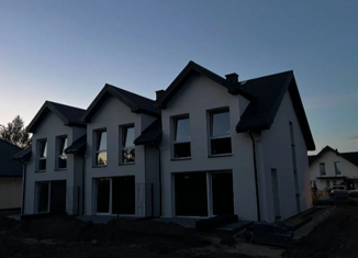 Продается таунхаус, 135 м2, поселок Новый, улица Мира, 77