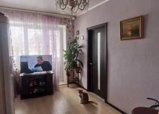 Продаю 2-ком. квартиру, 42.7 м2, Ермолино, улица Гагарина, 4