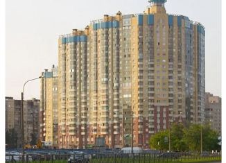 Продажа 3-комнатной квартиры, 77.5 м2, Санкт-Петербург, Российский проспект, 8