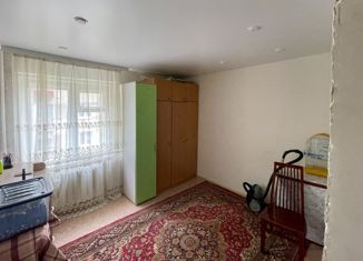 Продаю 2-ком. квартиру, 37.5 м2, Еврейская АО, улица Бумагина, 1