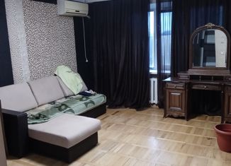 Продаю 1-комнатную квартиру, 35.7 м2, Адыгея, улица Димитрова, 10