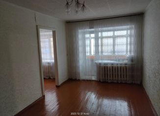 Продажа 2-комнатной квартиры, 44.8 м2, Новосибирск, улица Ватутина, 37, метро Студенческая