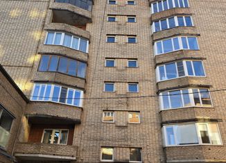 Продается 3-комнатная квартира, 61 м2, Мурманск, проспект Ленина, 48, Октябрьский округ